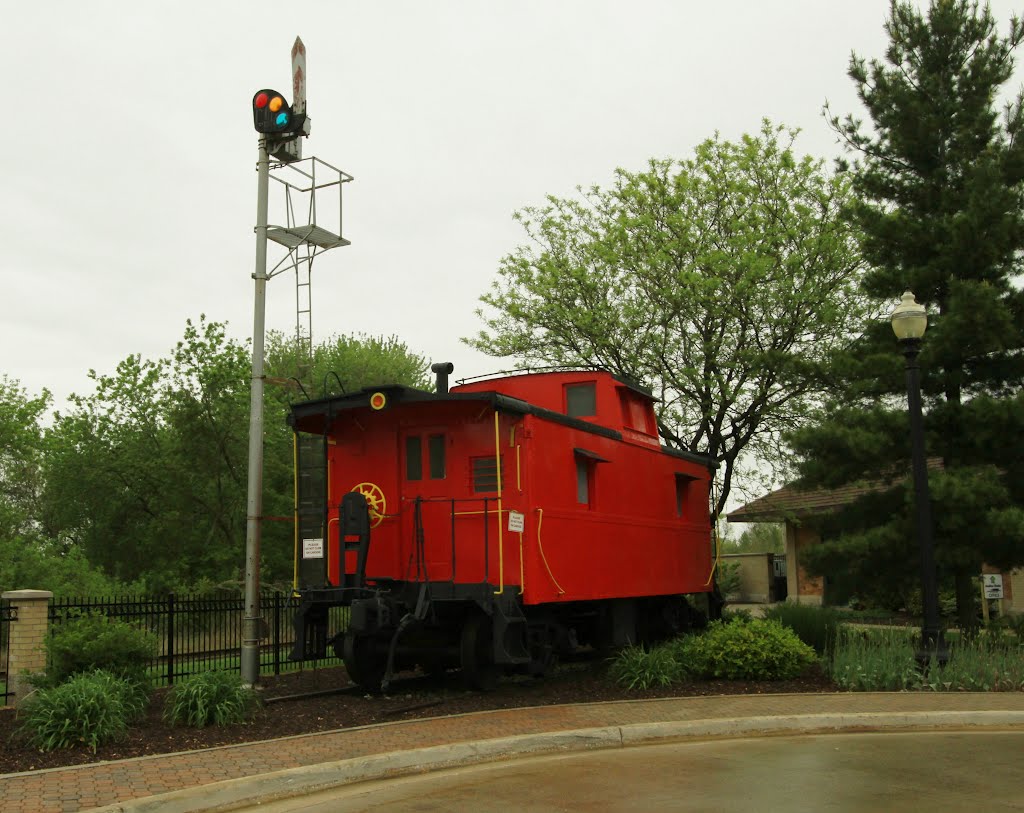 Caboose at Train Station, Holland, Michigan, 2012, Холланд