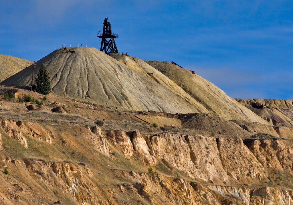 Bell-Diamond Mine Waste Rock Dump, Бьютт
