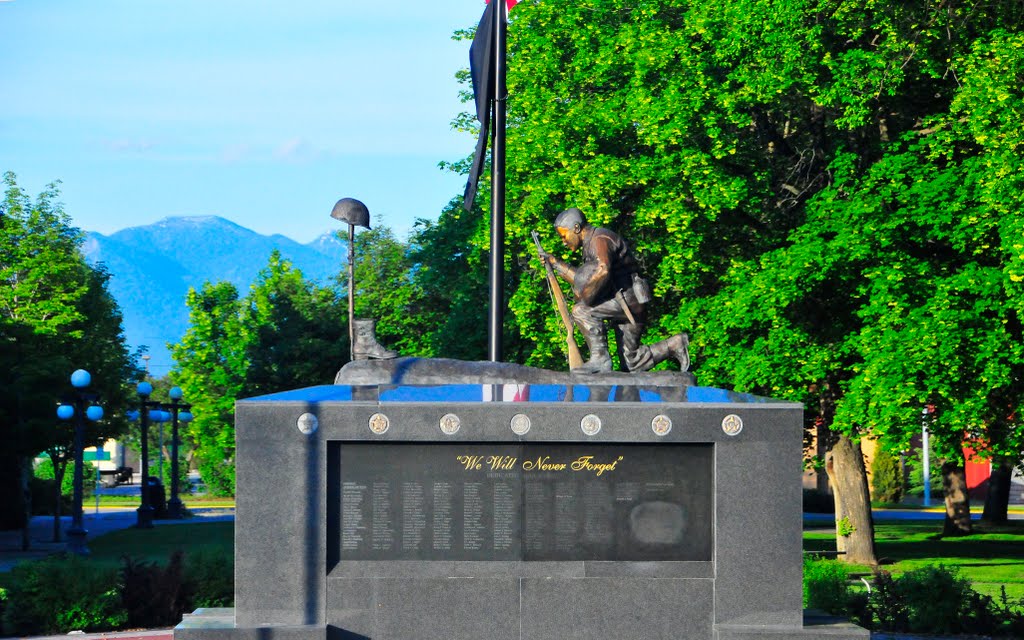 "We Will Never Forget" Veterans Memorial, Kalispell, MT, Калиспелл