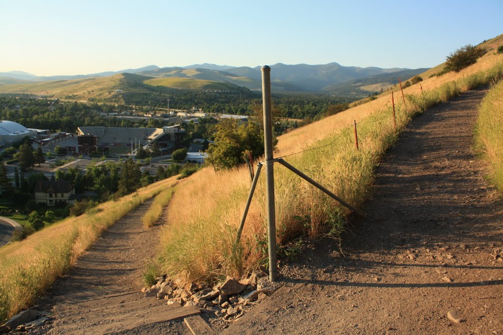 Switchback on the Trail to the M, Миссоула