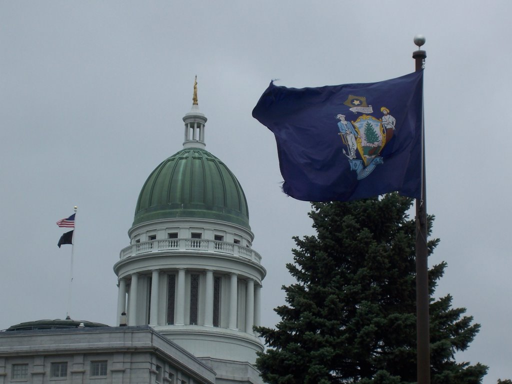 Maine Flag, Огаста