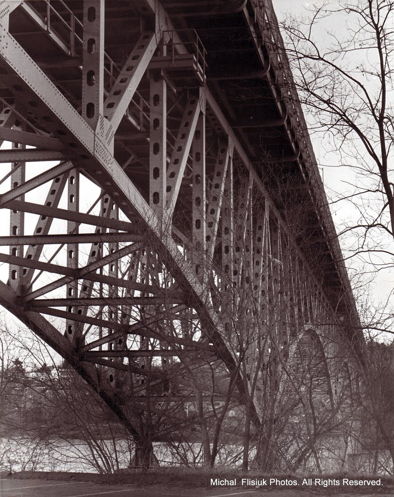 The Bridge over Kennebec River, Augusta, Maine. U.S.A., Огаста