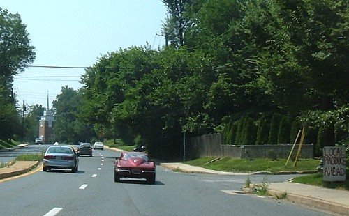 Entering Downtown Bethesda on Old Georgetown Road, MD, USA, Бетесда