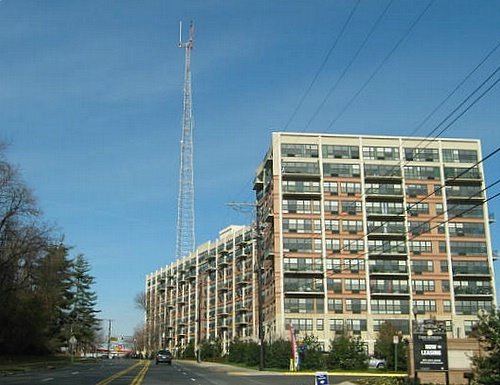 Mass Housing, West Bethesda, Maryland, USA, Брукмонт