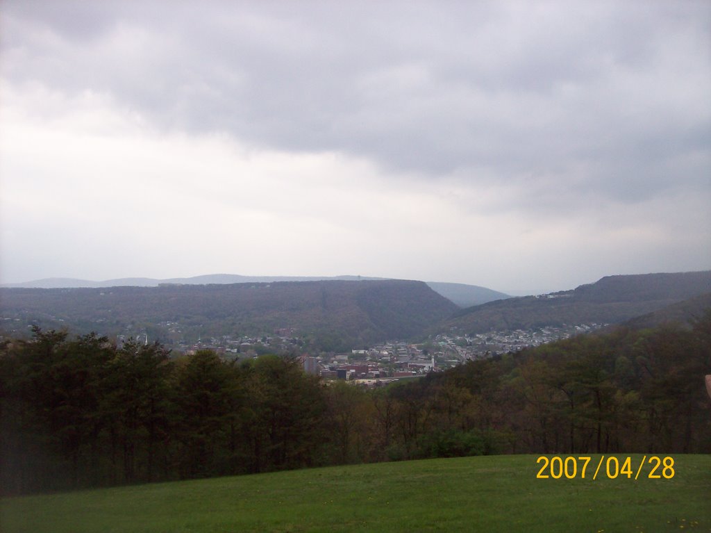 View of Cumberland from Constitution Park, Камберленд