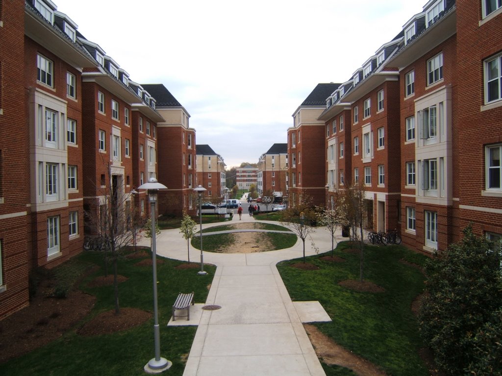 University of Maryland Southwest Campus Pedestrian Blvd., Колледж-Парк