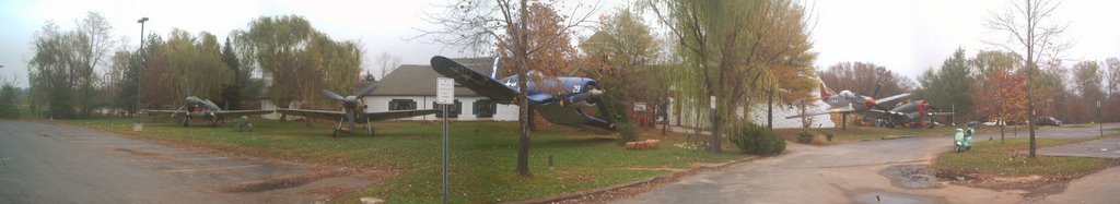 Warbird Display at 94th Aero Squadron, Колледж-Парк