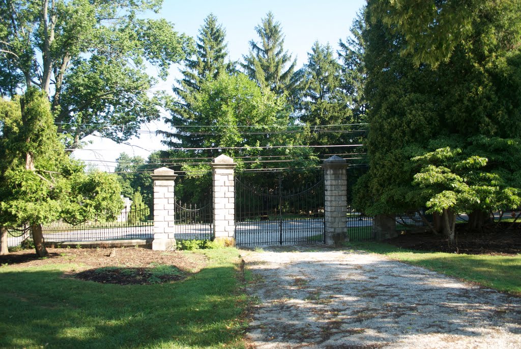 Hampton Mansion Front Gates, Таусон