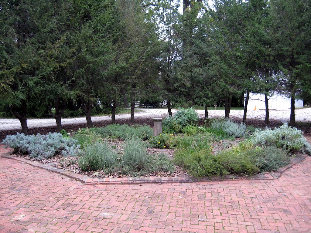 Herb garden at Hampton Mansion, Baltimore, MD, Таусон
