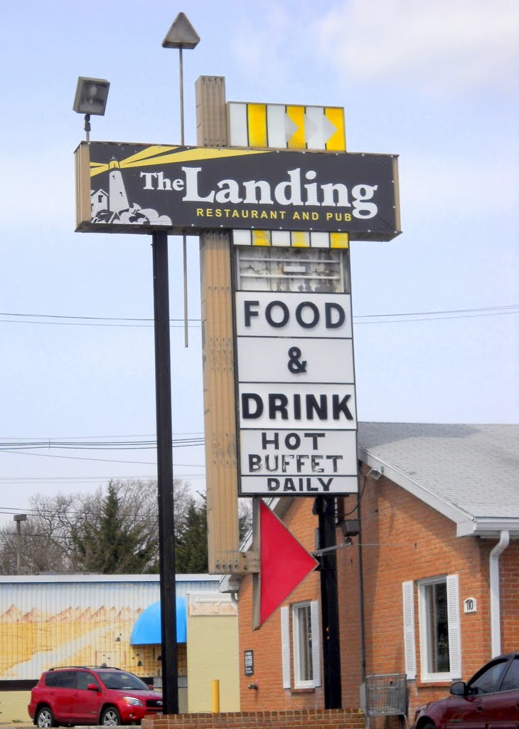 The Landing Restaurant & Pub, National Pike, U.S. Route 40, 710 Dual Highway, Hagerstown, MD 21740, Хагерстаун