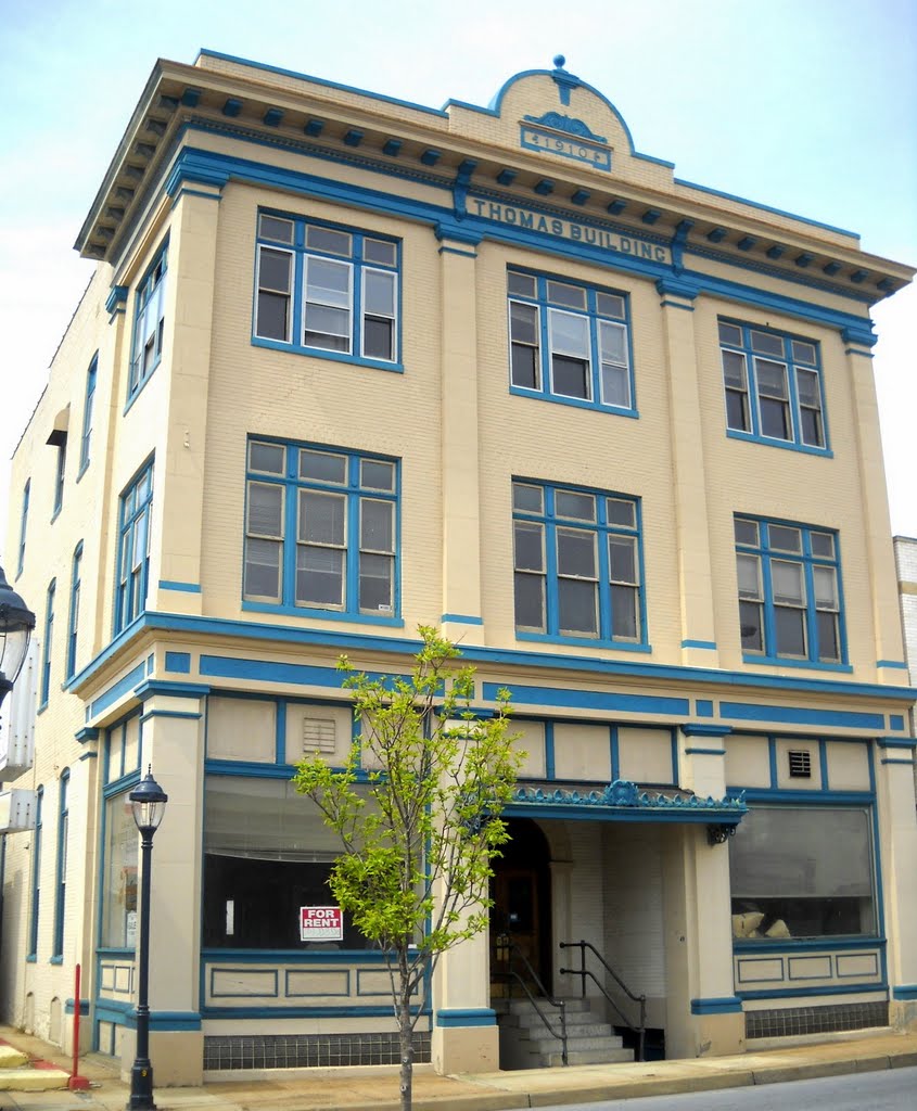 The Thomas Building, near the Historic National Road, US Route 40, Hagerstown, MD, Хагерстаун