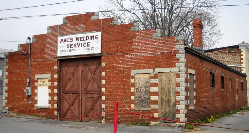 Macs Welding Service, Historic National Road, US Route 40,  67 W Franklin St, Hagerstown, MD, Хагерстаун