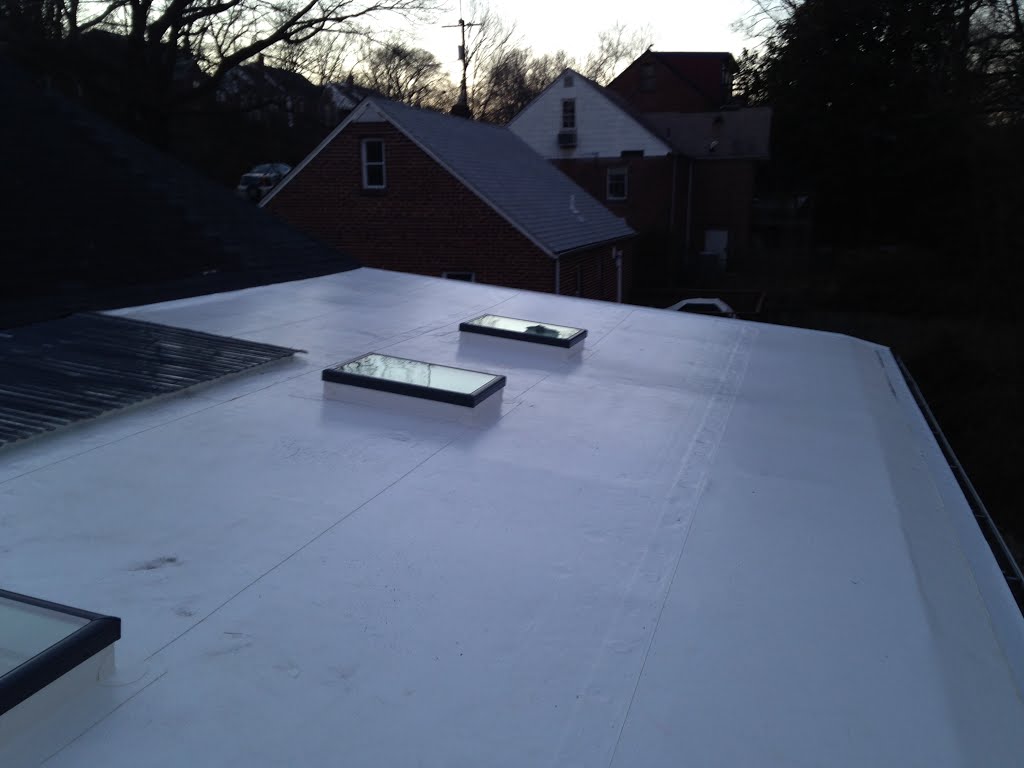 PVC Roof Install Takoma Park MD - Roof Masters, Чиллум