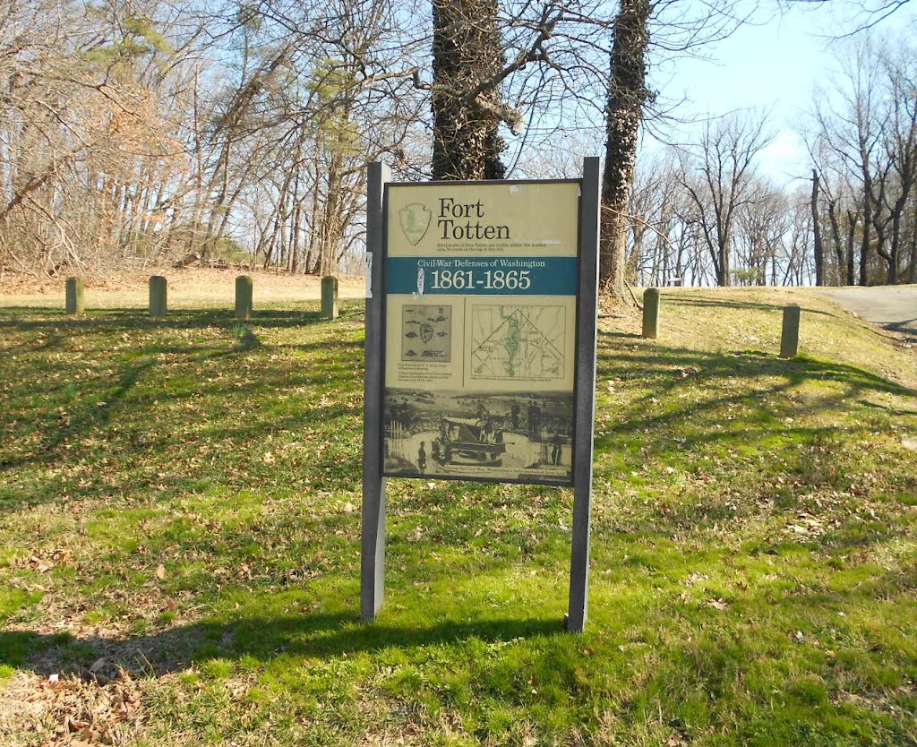 Fort Totten historical marker, Civil War Defenses of Washington, 1861-1865, Fort Totten Park‎, Fort Totten Dr, Washington D.C., District of Columbia 20011, Чиллум