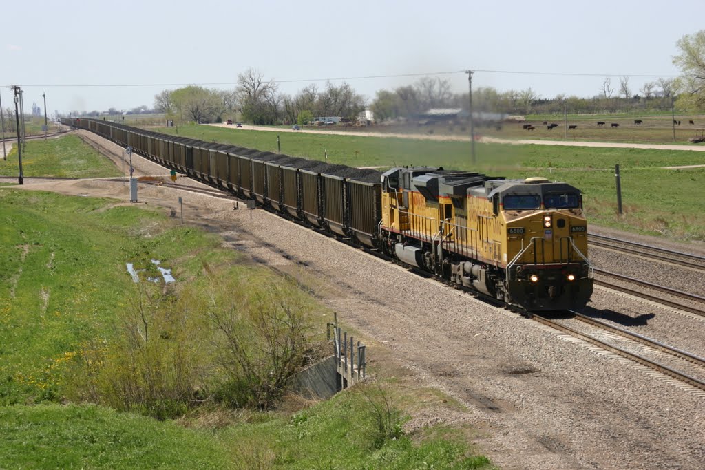 Coal on the Overland Route near Elm Creek, NE, Битрайс
