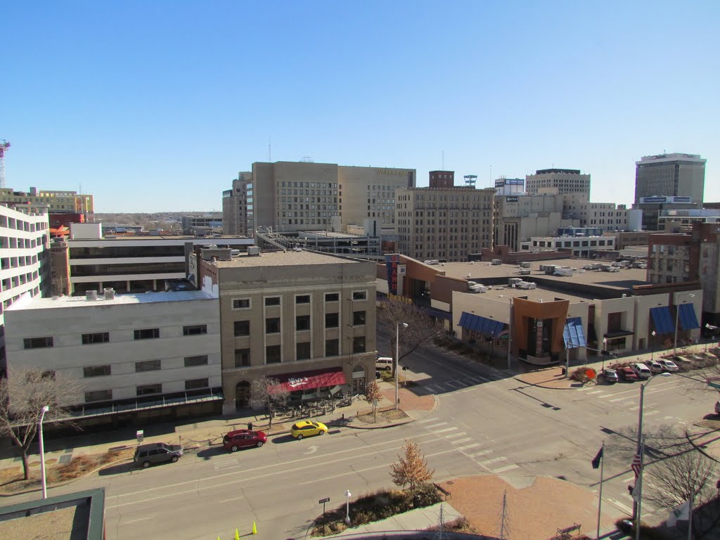An east-south-easterly view of the intersection of N. 11th and P Streets, from Room 830 at the Embassy Suites-Lincoln Hotel and Conference Centre, 1040 P St., Lincoln, Nebraska, Линкольн