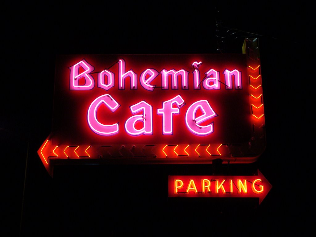 Bohemian Cafe Neon Sign, Омаха