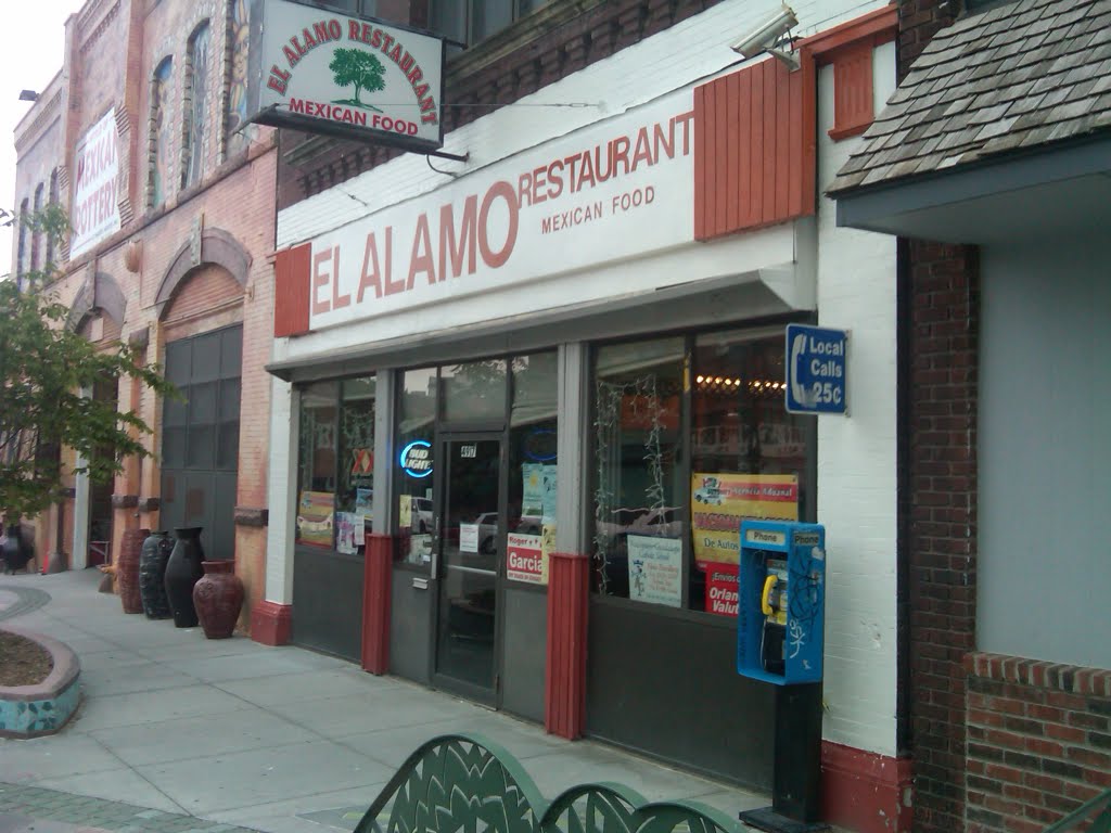 El Alamo Restaurant, 11 May 2010, Папиллион
