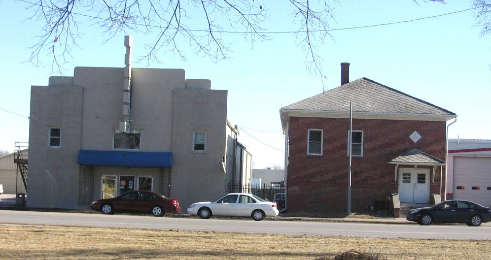 Papillion, NE: former Papio Theatre and Masonic Lodge (2009), Папиллион