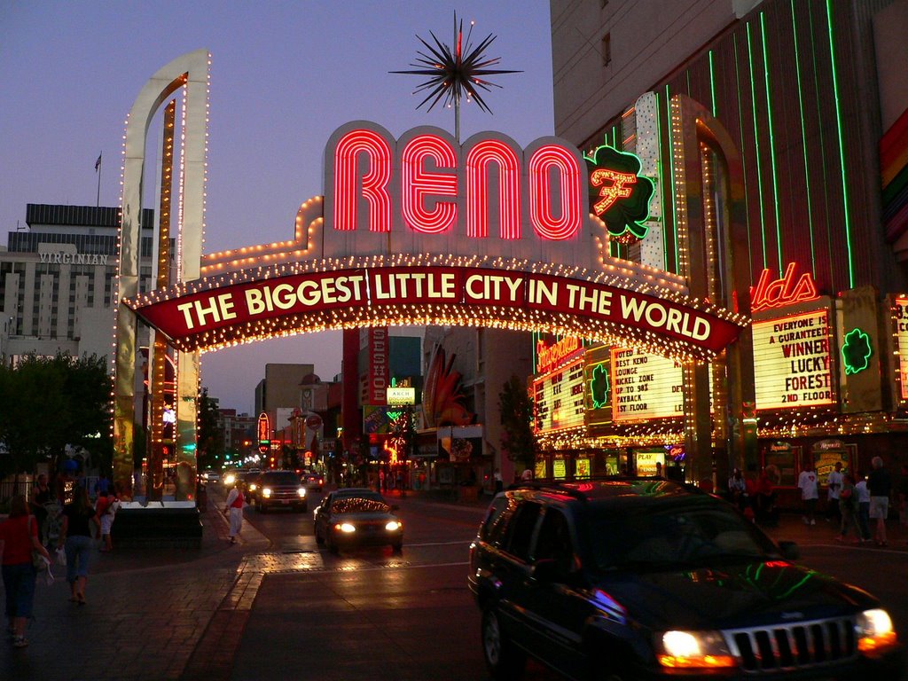 Reno   Nevada. "Najwieksze male miasto w swiecie", Рино
