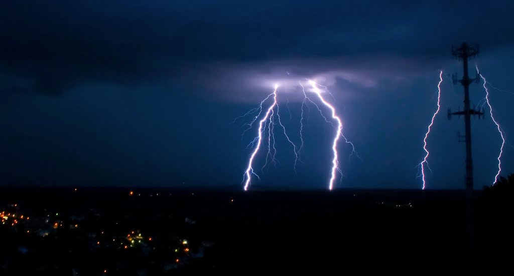 Lightning seen from Garrison Hill Tower, Довер