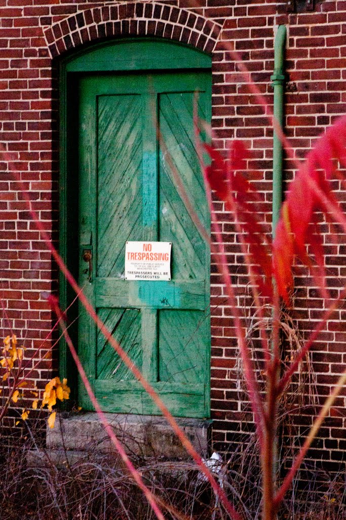 Gate House Door, Манчестер