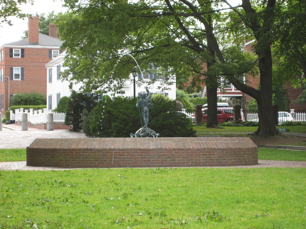 Fountain in Prescott Park, Portsmouth, NH, Портсмоут