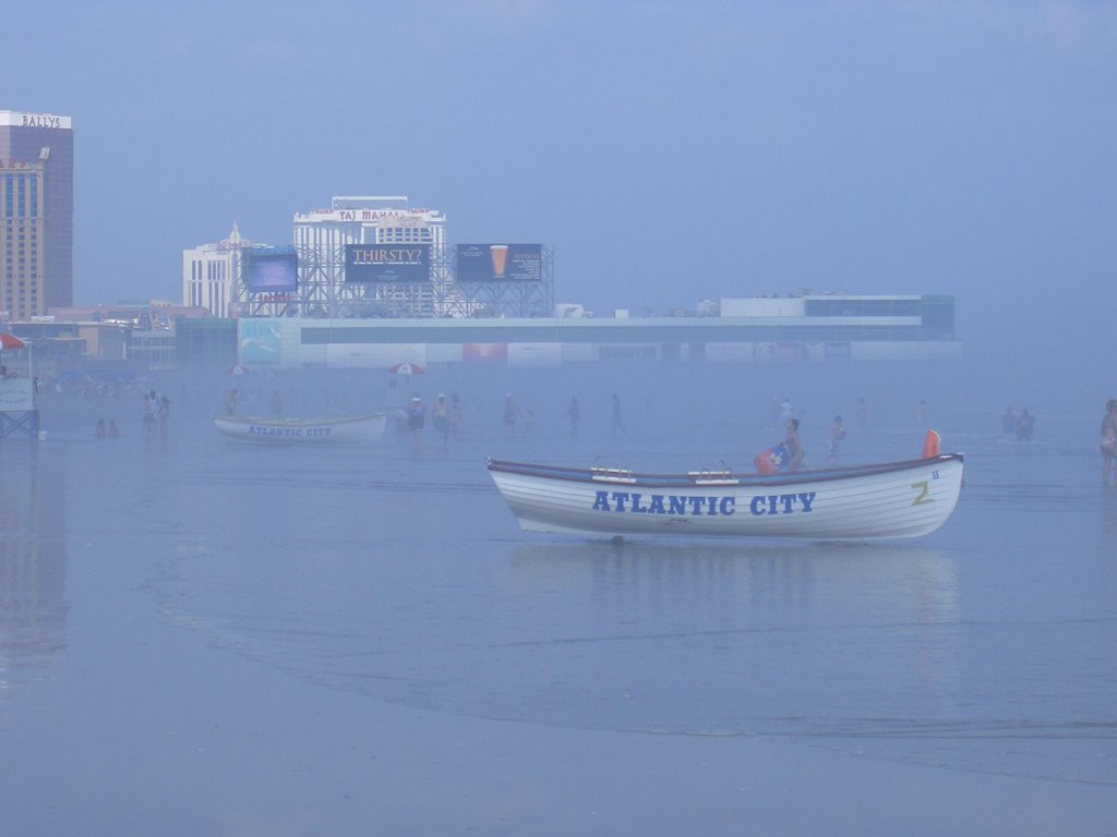 Strand im Nebel, Atlantic City, Атлантик-Сити