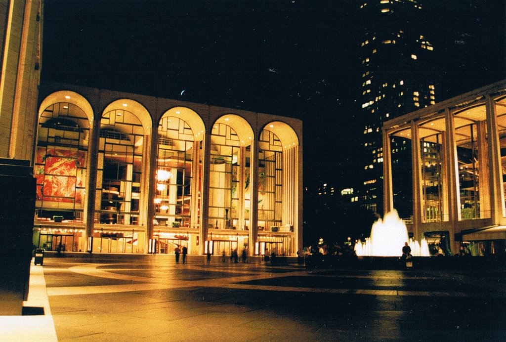 New York - Metropolitan Opera House, Гуттенберг