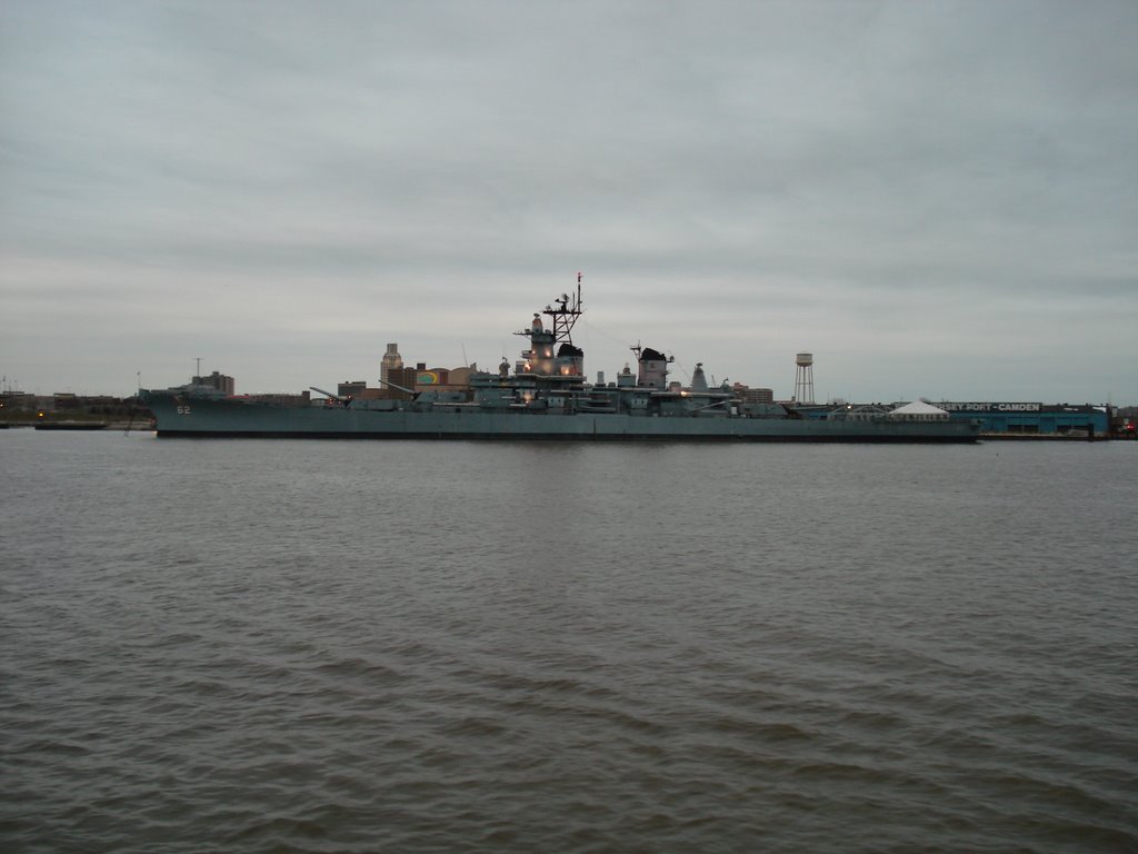 War Ship - USS New Jersey - BB-62, Камден