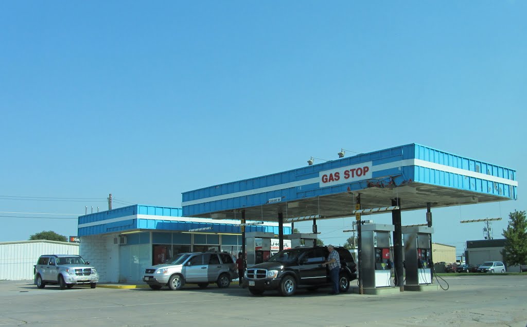 Gas Stop, Кирни