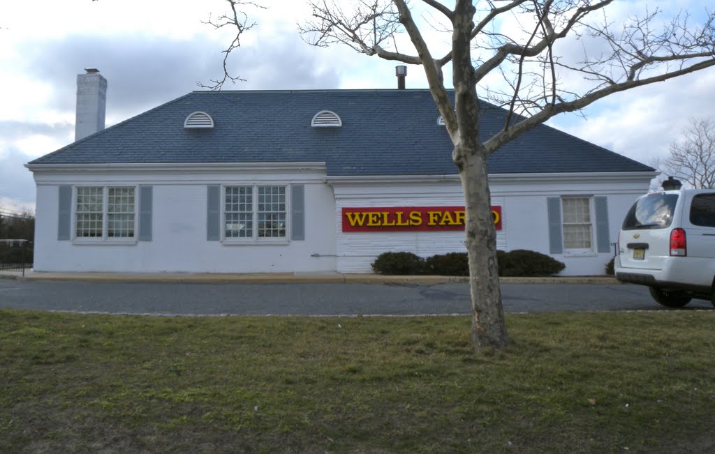 Wells Fargo, Лейквуд