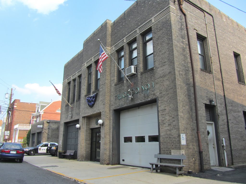 Harrison Fire Department, Ньюарк