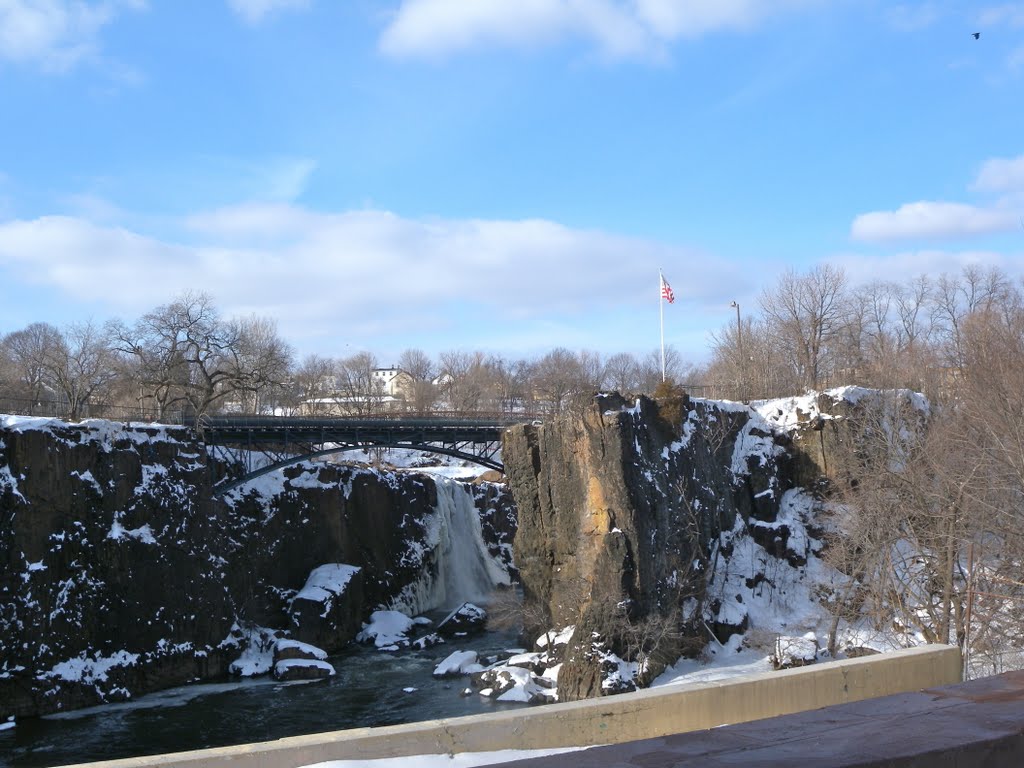The Great Falls Paterson, Патерсон