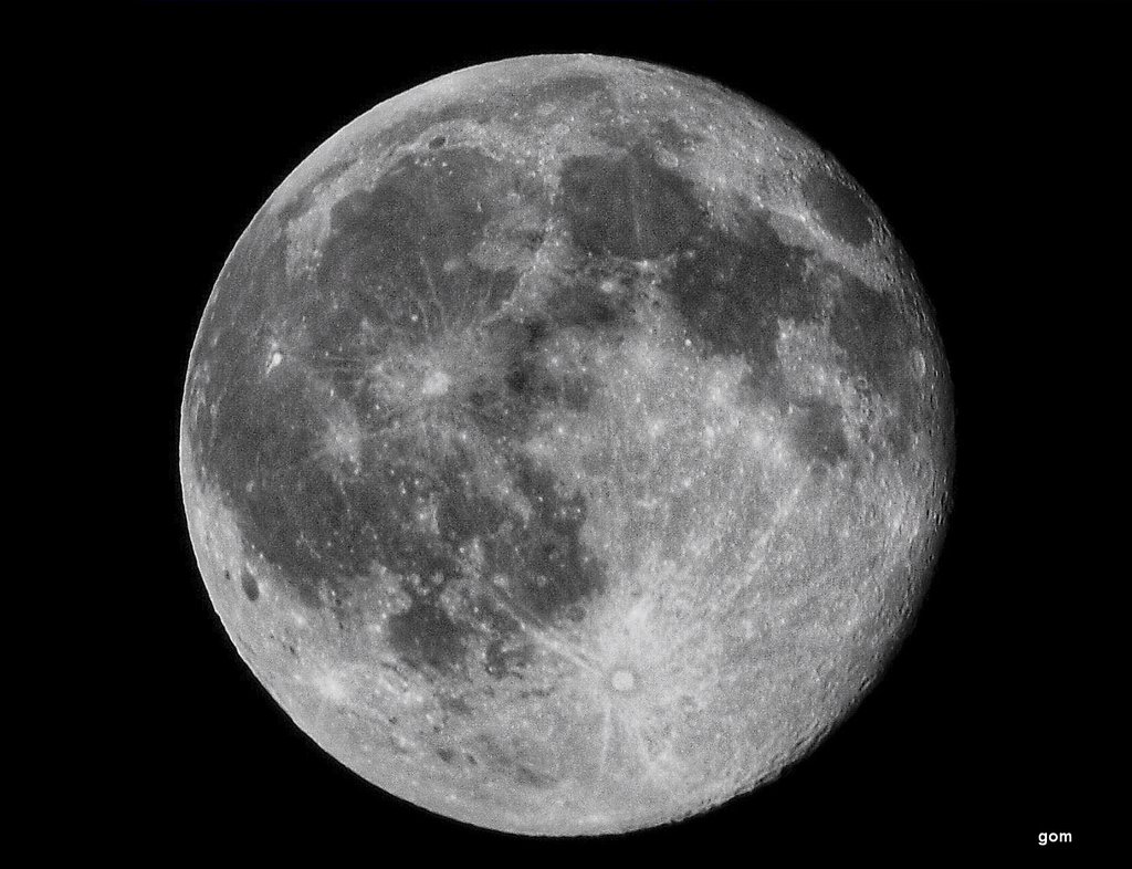 Full Moon - 10/04/09 @ 10:16 P.M., Риджефилд
