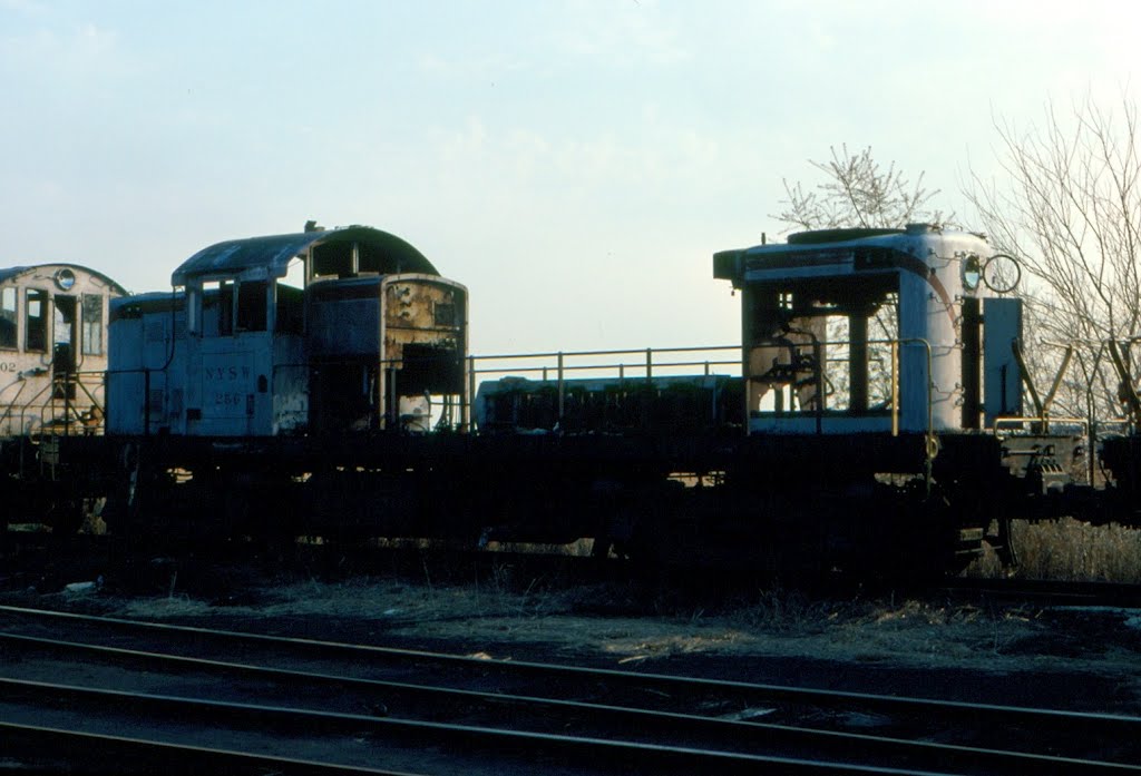 New York, Susquehanna and Western Railway Alco RS1 No. 256 on the dead line at Ridgefield Park, NJ, Риджефилд