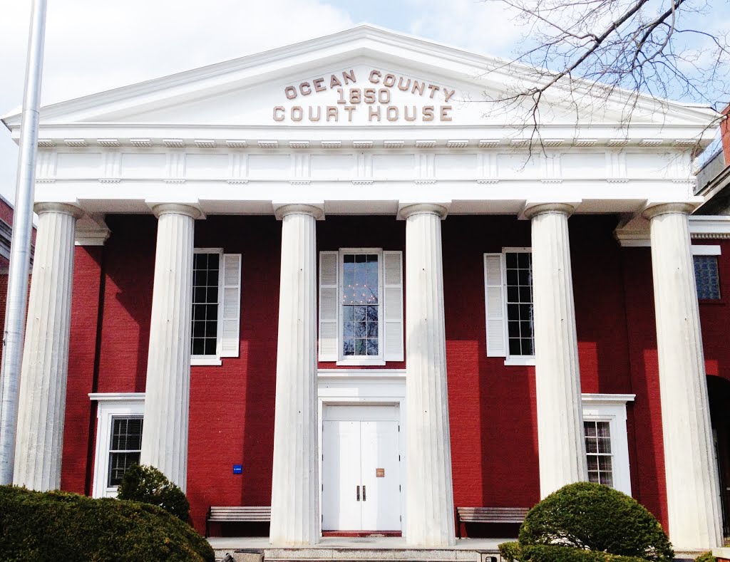 Ocean County Courthouse, Саут-Томс-Ривер