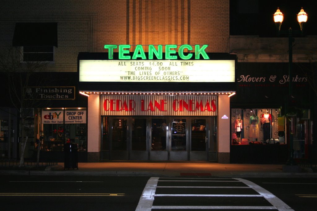 Teaneck Theater, Тинек