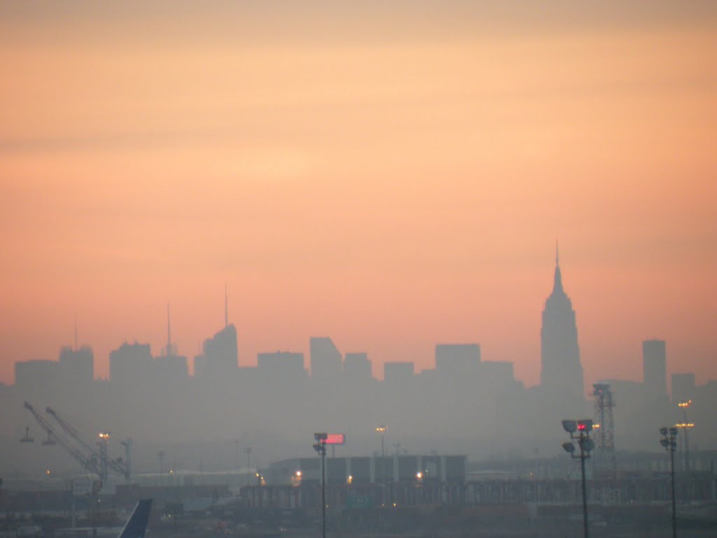Sunrise Over Manhattan, Элизабет