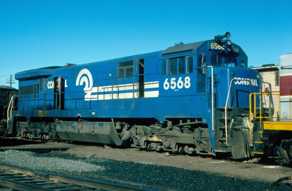Conrail, Ex Erie Lackawanna Railroad, GE U33C No. 6568 at Elizabethport, NJ, Элизабет