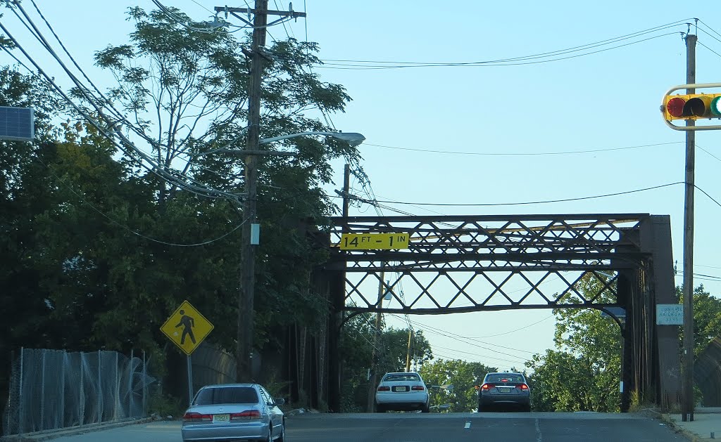 Lincoln Highway Bridge over the CNJ, Элизабет