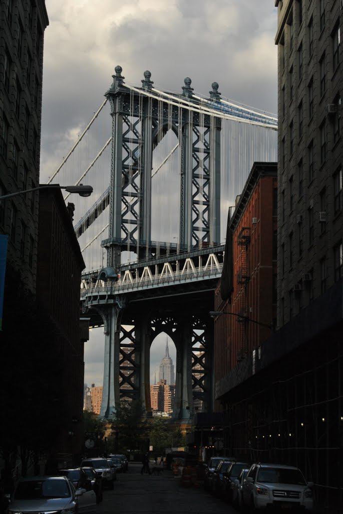 Manhattan Bridge and Empire State - New York - NYC - USA, Балдвин