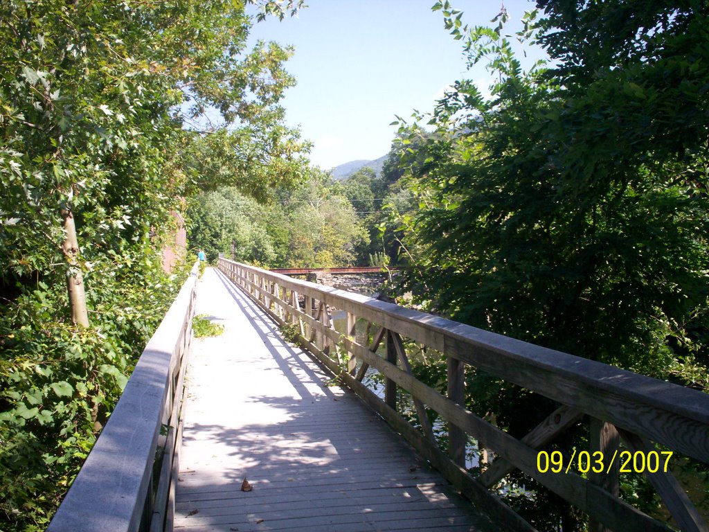 Tioronda bridge park, Бикон