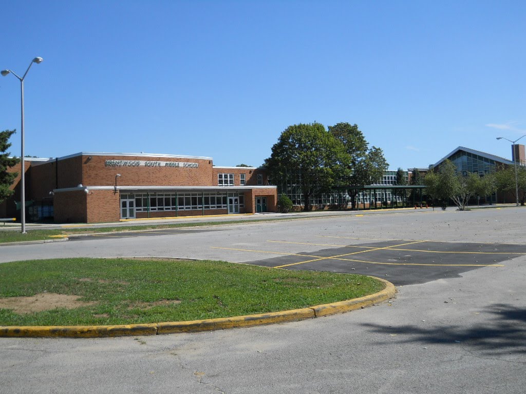South Middle School, Brentwood, Брентвуд