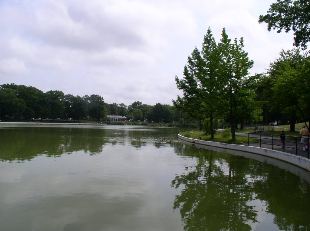 Kissena Park Pond, Броквэй