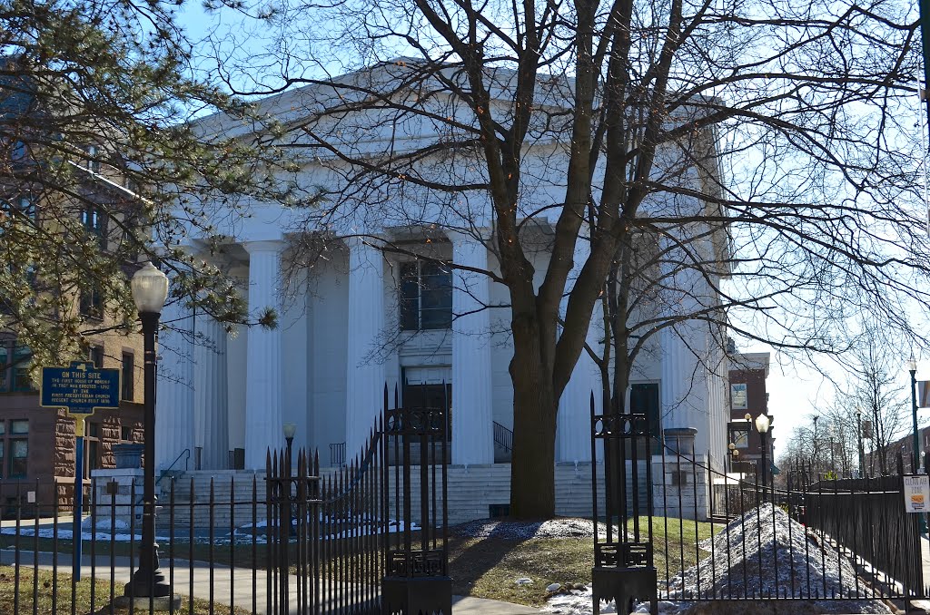 First Presbyterian Church, Грин-Айленд