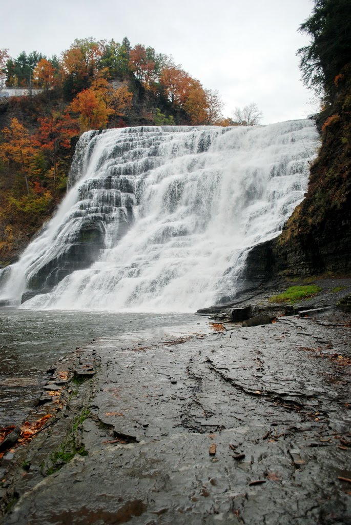Ithaca falls, Итака