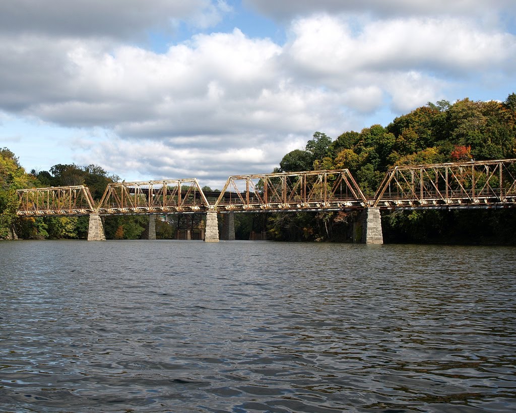 Abandoned Railroad Bridge over Catskill Creek, Catskill, New York, Катскилл