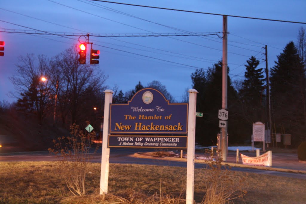 New Hackensack is an AREA not a Hamlet, Майерс-Корнер