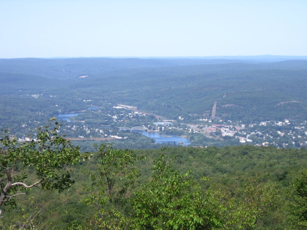 Port Jervis, NY, seen from Hight Point State Park in New Jersey [006921], Порт-Джервис